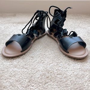 Old Navy Girls Black Faux-Leather Lace-Up Gladiator Sandals Size 3